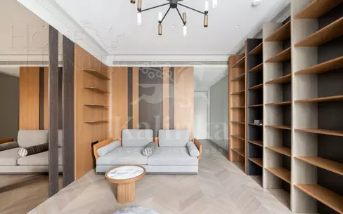 4-КОМН. КВАРТИРА С ОТДЕЛКОЙ 150 М² НА 2 ЭТАЖЕ