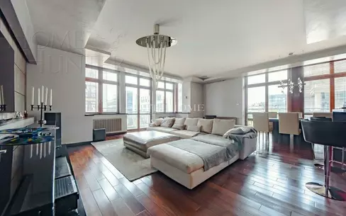 3-КОМН. КВАРТИРА С ОТДЕЛКОЙ 145.7 М² НА 4 ЭТАЖЕ