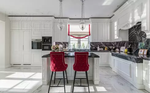 2-этажный коттедж 400 м² с отделкой