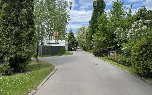Участок 15 сот. в охраняемом поселке