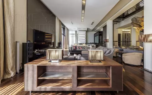 2-этажный коттедж 1 700 м² с отделкой