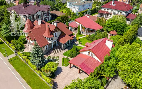 2-этажный коттедж 734.2 м² с отделкой