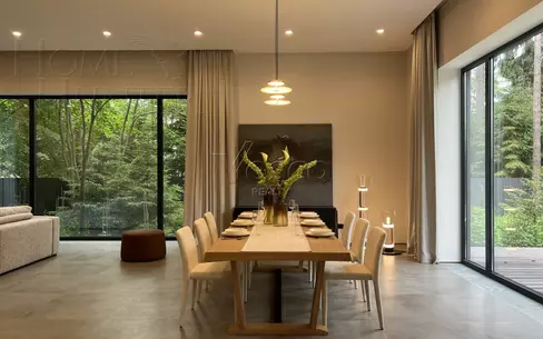 2-этажный коттедж 750 м² с отделкой