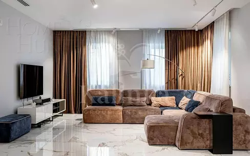 2-этажный коттедж 560 м² с отделкой