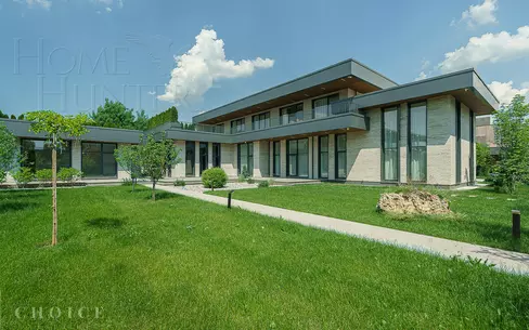 2-этажный коттедж 917.3 м² с отделкой