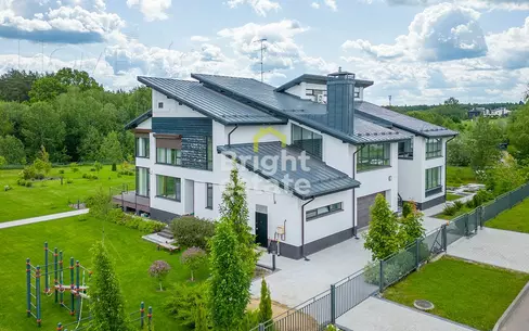 2-этажный коттедж 728.8 м² с отделкой
