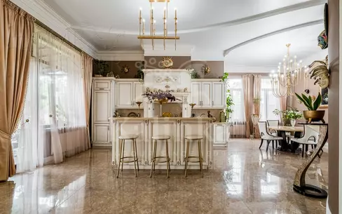 2-этажный коттедж 600 м² с отделкой
