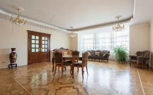 8-КОМН. КВАРТИРА С ОТДЕЛКОЙ 275.3 М² НА 9 ЭТАЖЕ