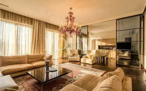 4-КОМН. КВАРТИРА С ОТДЕЛКОЙ 210 М² НА 5 ЭТАЖЕ