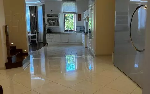 2-этажный коттедж 483.4 м² с отделкой