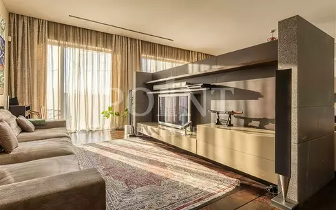 4-КОМН. КВАРТИРА С ОТДЕЛКОЙ 210 М² НА 5 ЭТАЖЕ