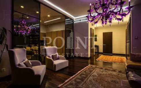 4-КОМН. КВАРТИРА С ОТДЕЛКОЙ 210 М² НА 5 ЭТАЖЕ
