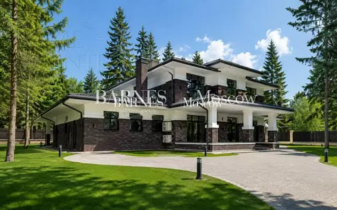 2-этажный коттедж 504 м² с отделкой