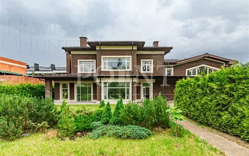 2-этажный коттедж 750 м² без отделки