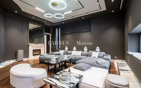 2-этажный коттедж 2 430 м² с отделкой
