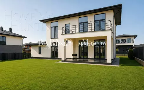 2-этажный коттедж 260 м² с отделкой