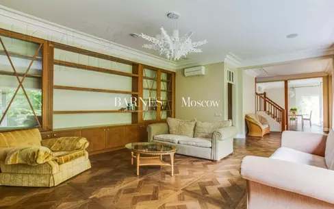 2-этажный коттедж 410 м² с отделкой