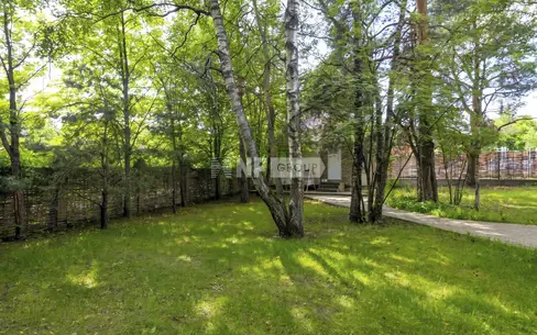 2-этажный коттедж 285 м² с отделкой