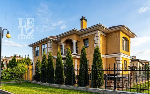 2-этажный коттедж 530 м² с отделкой