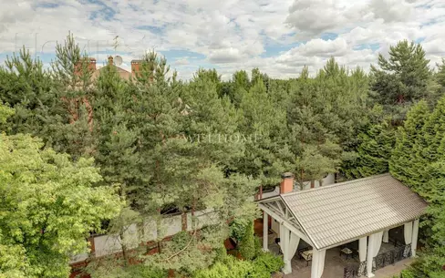 3-этажный коттедж 950 м² с отделкой