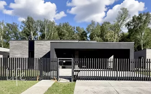 1-этажный коттедж 422 м² без отделки