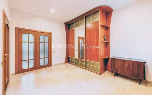 2-этажный коттедж 550 м² с отделкой