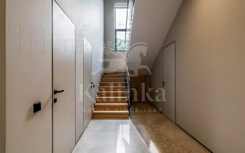 2-этажный коттедж 314 м² с отделкой