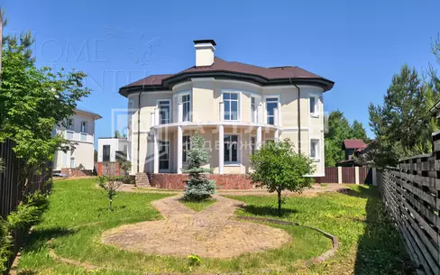 2-этажный коттедж 300 м² без отделки