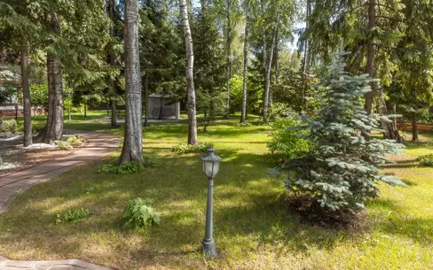 2-этажный коттедж 320 м² с отделкой