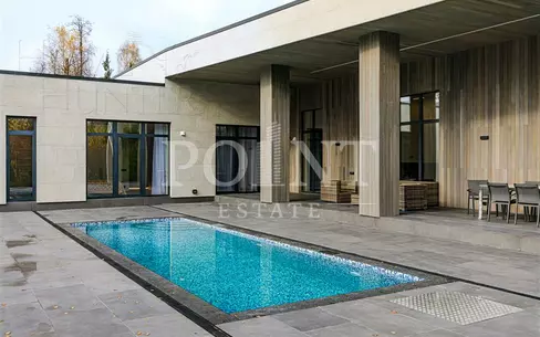 2-этажный коттедж 450 м² с отделкой
