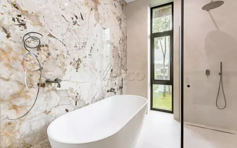 2-этажный коттедж 650 м² без отделки