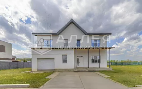 2-этажный коттедж 330 м² с отделкой