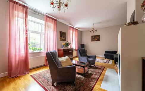 2-этажный коттедж 450 м² с отделкой