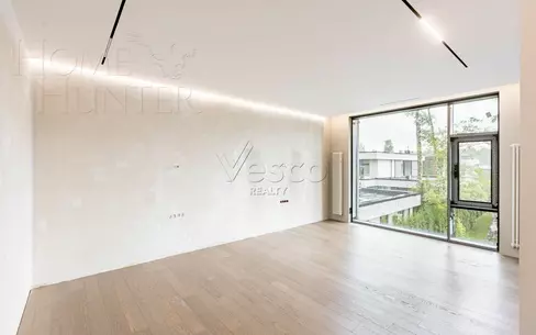 2-этажный коттедж 650 м² без отделки