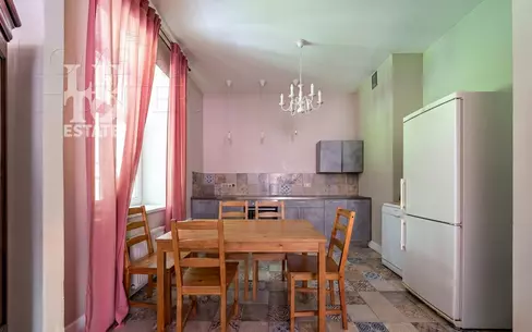 2-этажный коттедж 450 м² с отделкой