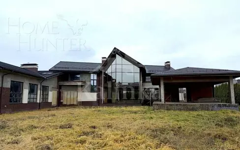2-этажный коттедж 825 м² без отделки