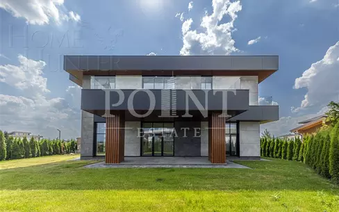 2-этажный коттедж 800 м² с отделкой