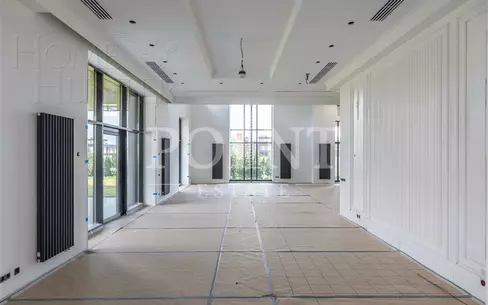 2-этажный коттедж 800 м² с отделкой