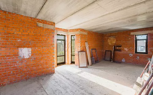 2-этажный коттедж 520 м² без отделки