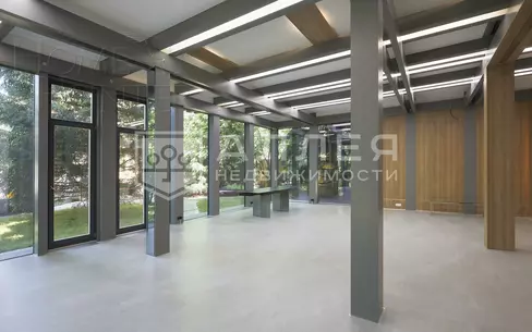 2-этажный коттедж 350 м² с отделкой