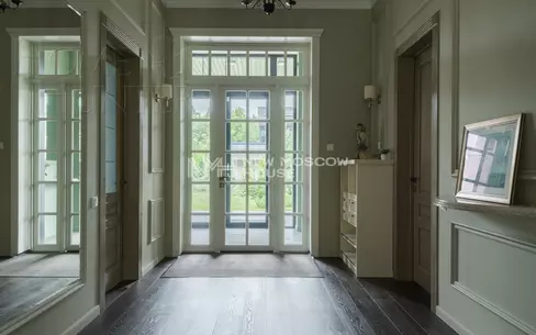 2-этажный коттедж 650 м² с отделкой