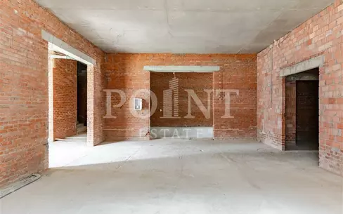 2-этажный таунхаус 940 м² без отделки