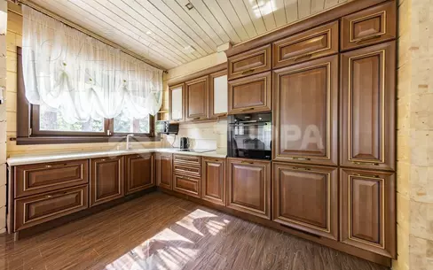 2-этажный коттедж 386 м² с отделкой