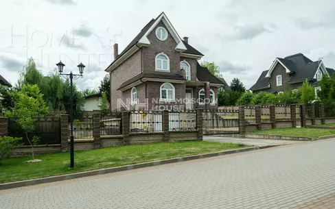 2-этажный коттедж 392 м² без отделки