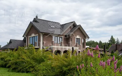 2-этажный коттедж 380 м² без отделки