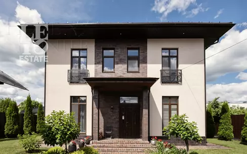 2-этажный коттедж 280 м² с отделкой