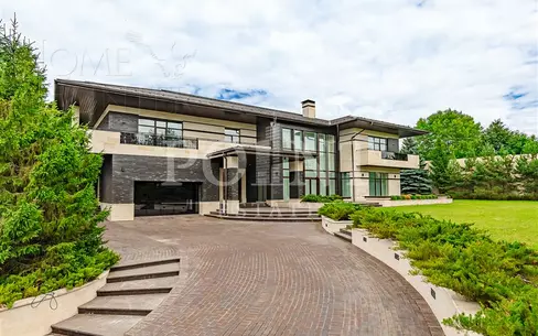 2-этажный коттедж 1 150 м² с отделкой