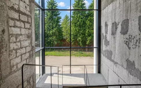 2-этажный коттедж 1 325 м² без отделки