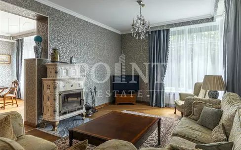 3-этажный таунхаус 500 м² с отделкой