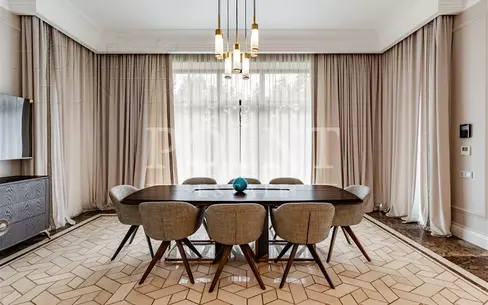 2-этажный коттедж 1 150 м² с отделкой